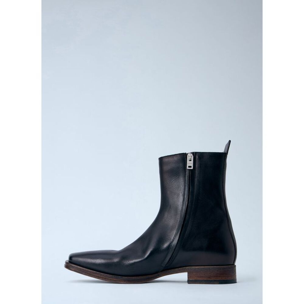 Acne Studios Men Leather Ankle Boots - Picture 4 of 6